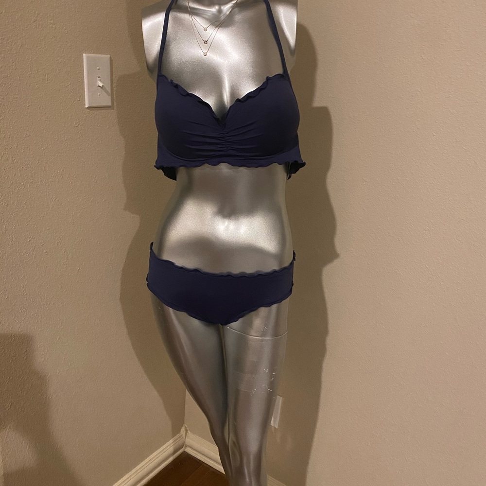 Beautiful Hobie two piece bikini. New with no tag.